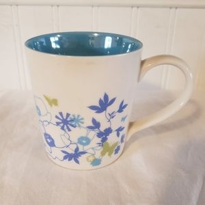 Starbucks 2006 Mug - 11 oz